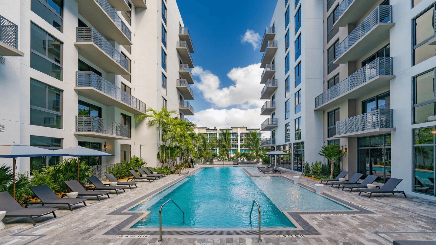 10X Miami River Image 21