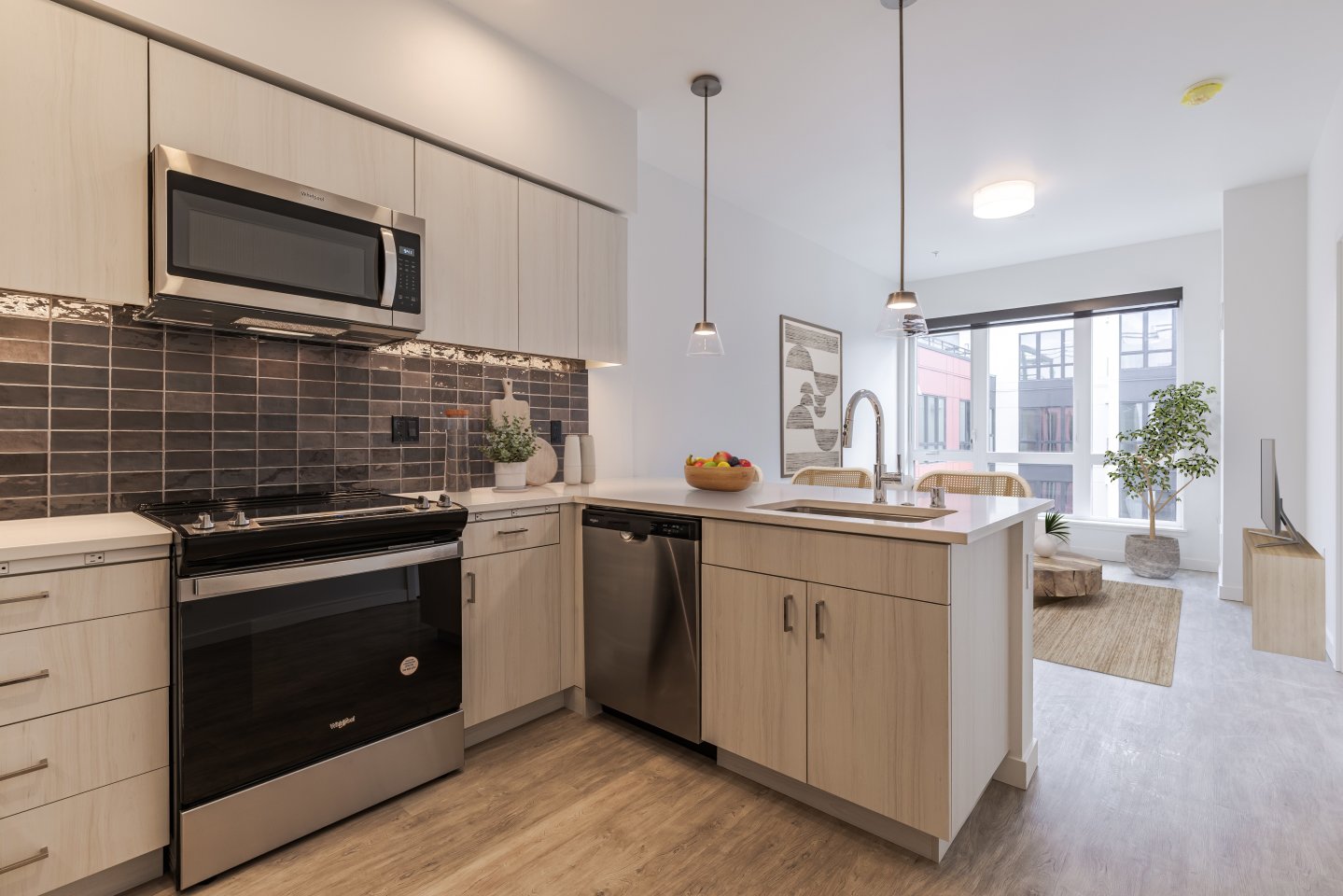 Copal Bellevue Apartments Image 1