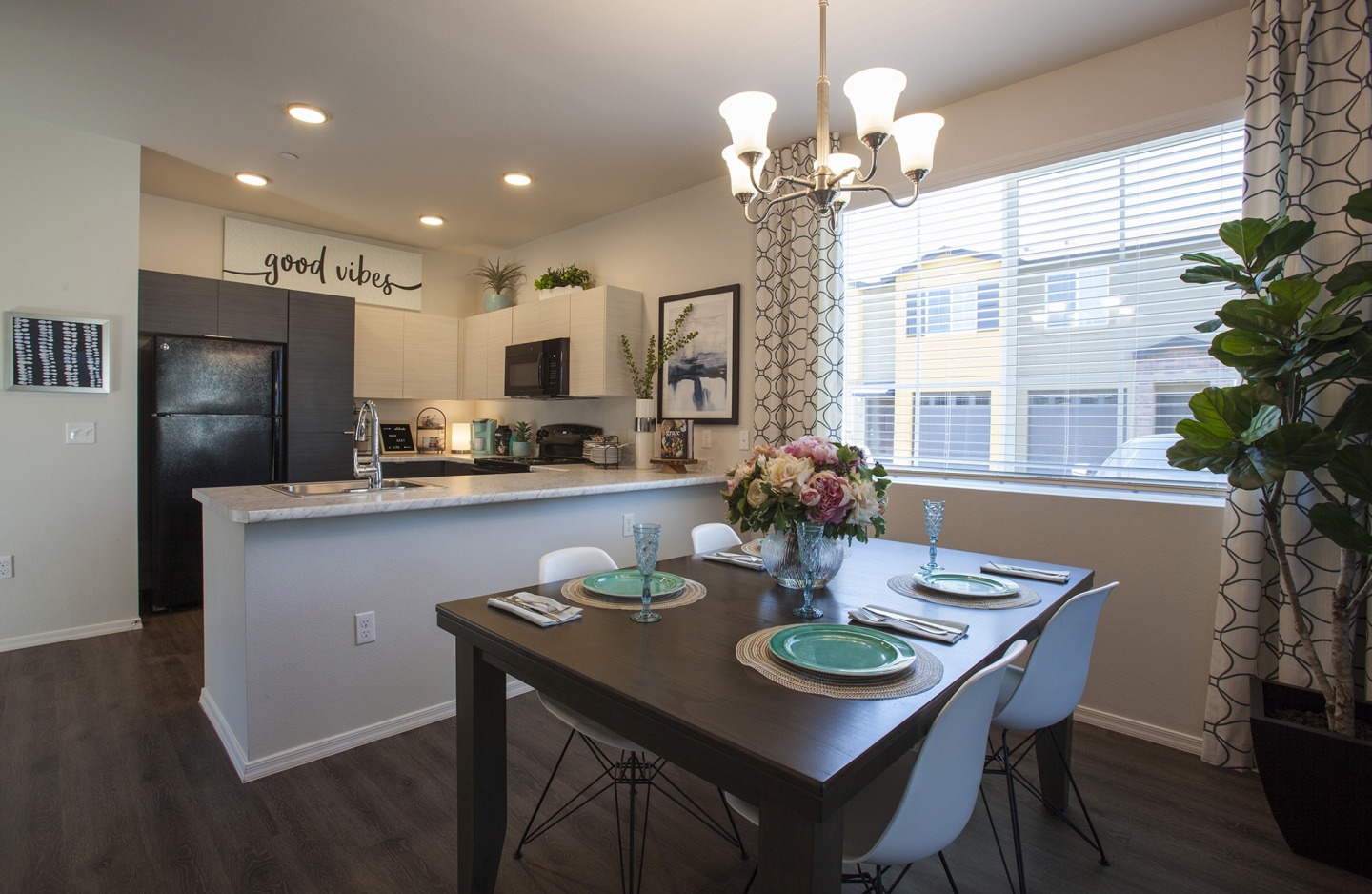 San Mateo Townhomes Image 4