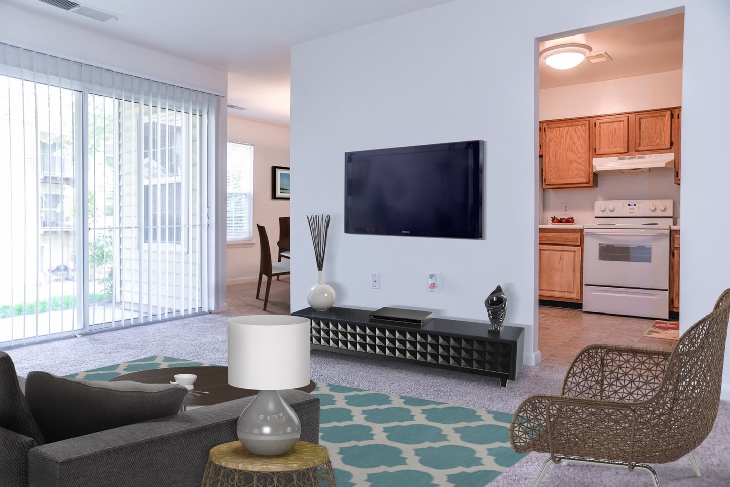 Woodlawn Village Image 1