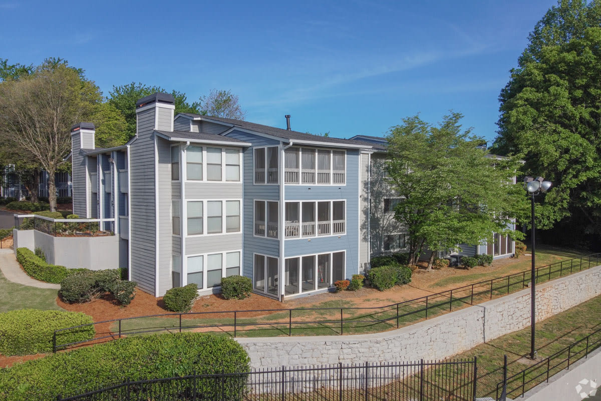 Chatsworth Apartments Image 17