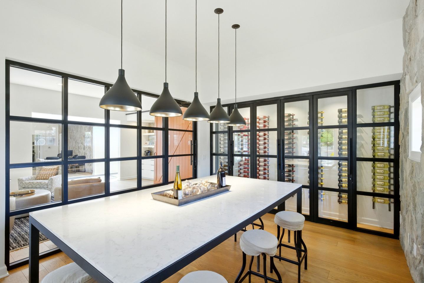 The Grove Luxury Apartments Image 2