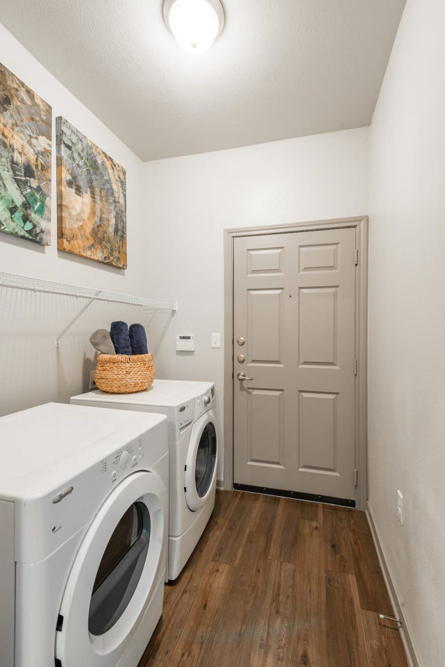 Cortland Sugar Land Image 20