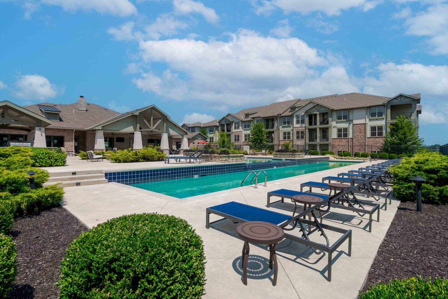 Boulders at Overland Park Image 9