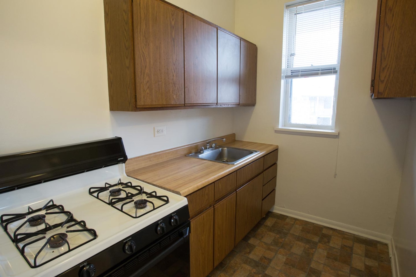 5300-5308 S. Hyde Park Boulevard Image 30
