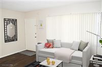 Sierra Madre Apartments Image 8