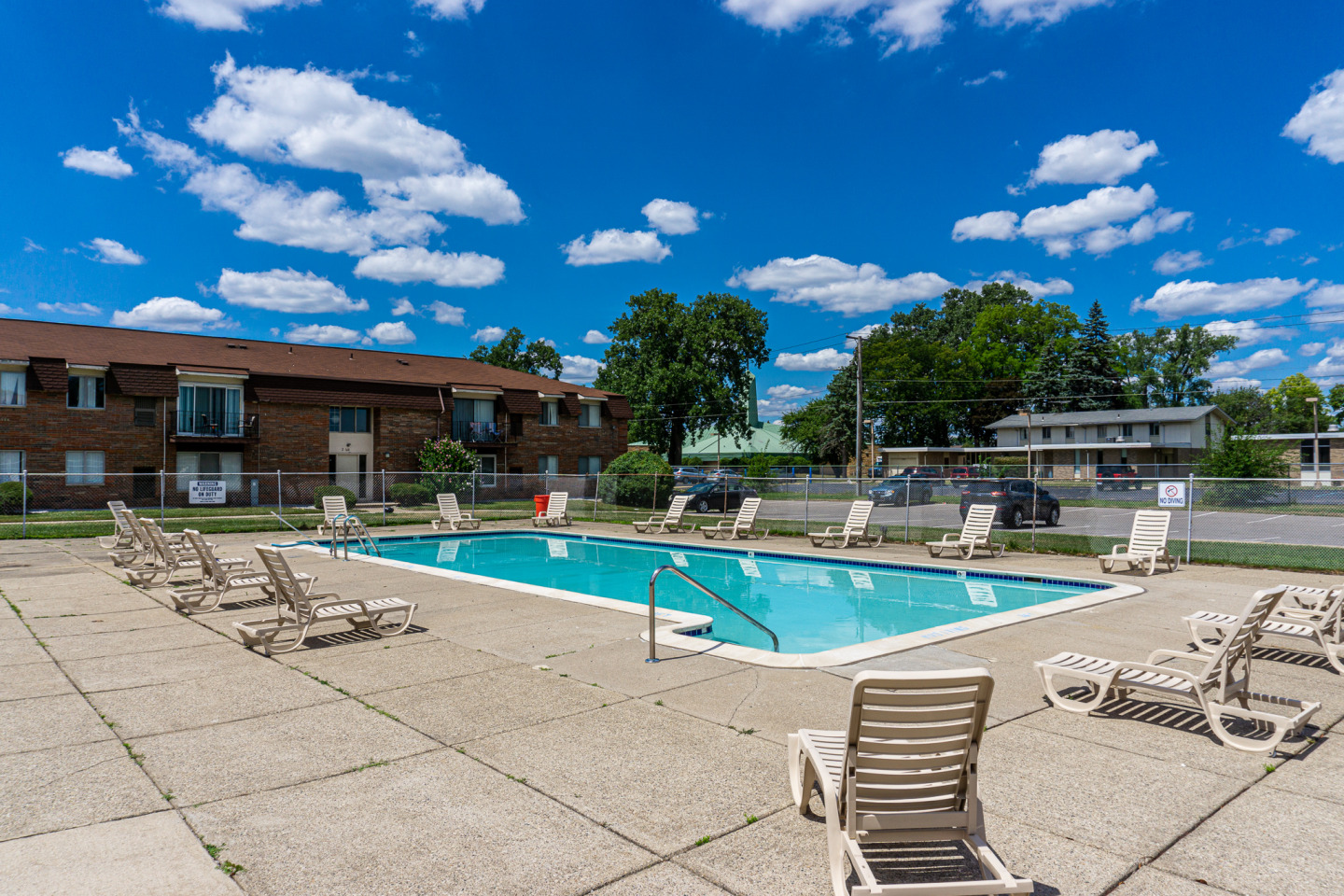 Warren Woods Apartments Image 11