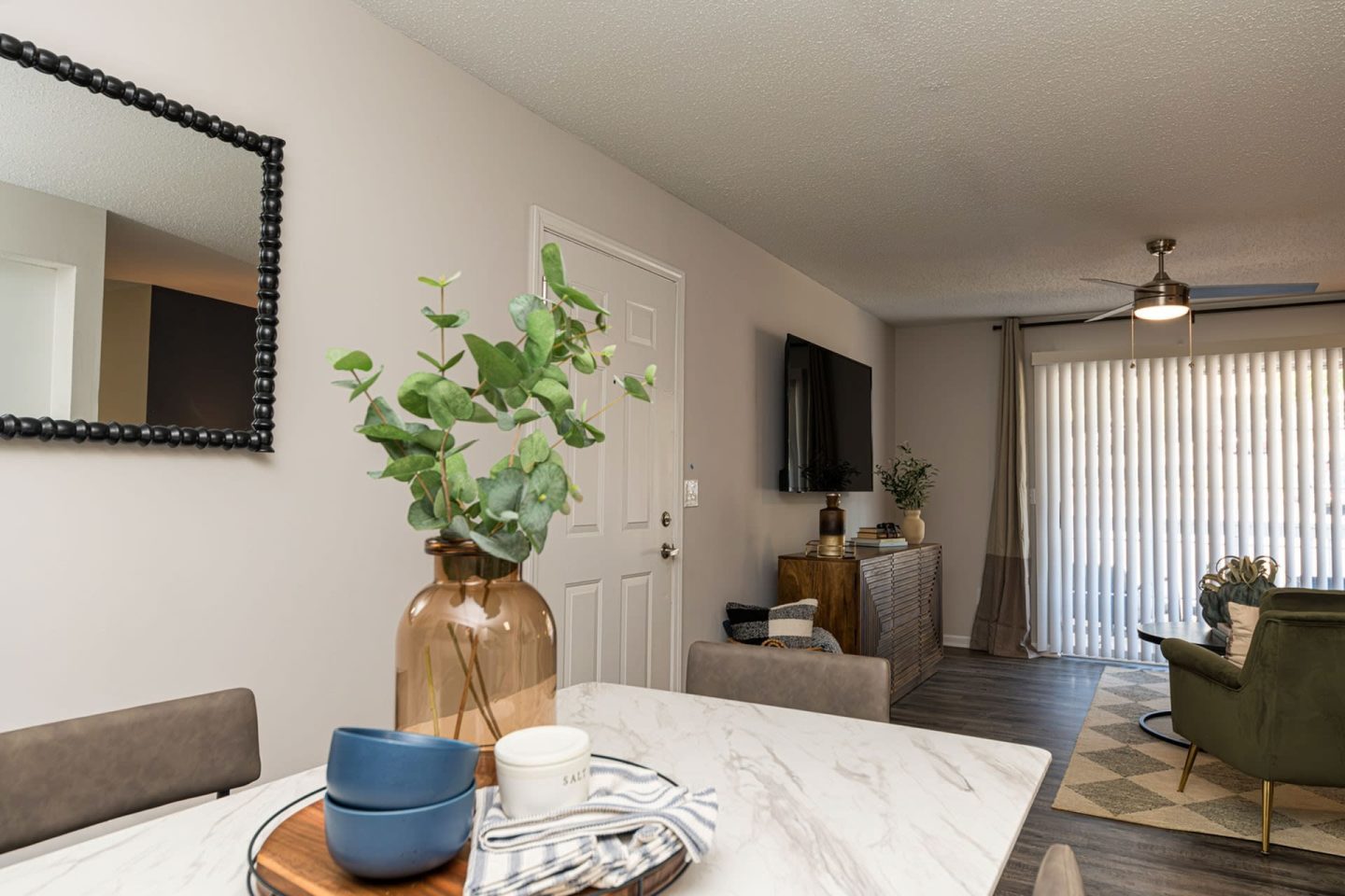 The Wesley Apartment Homes Image 3