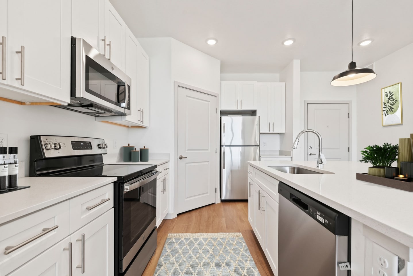 The Station Apartments at Gateway Image 27