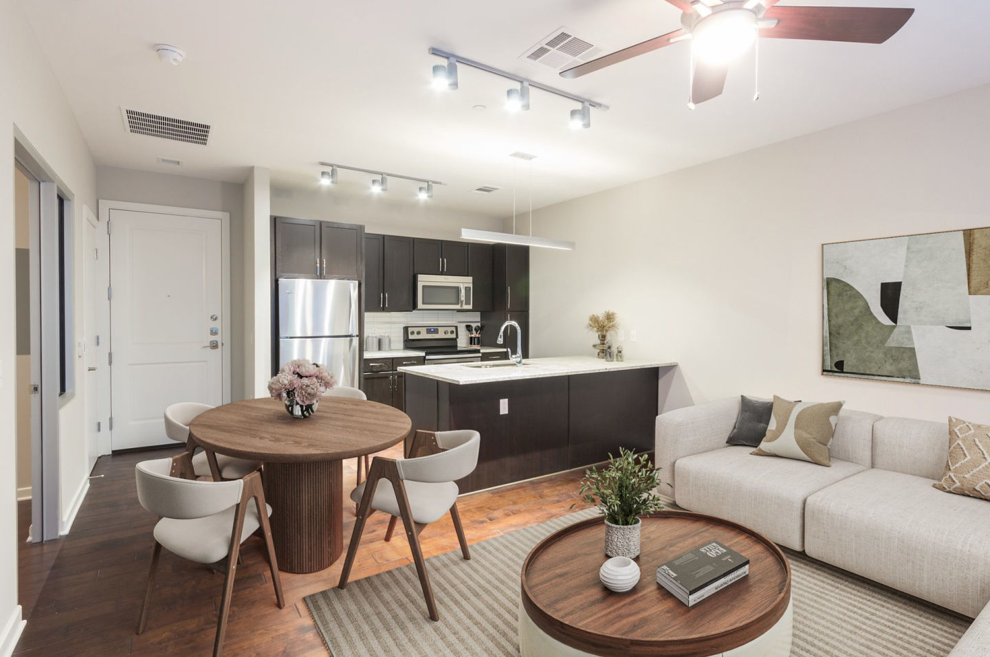 The Mayflower Apartments Image 9