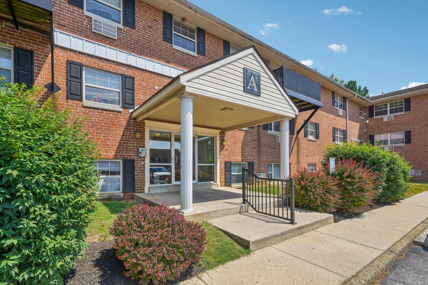 Ridley Brook Image 9
