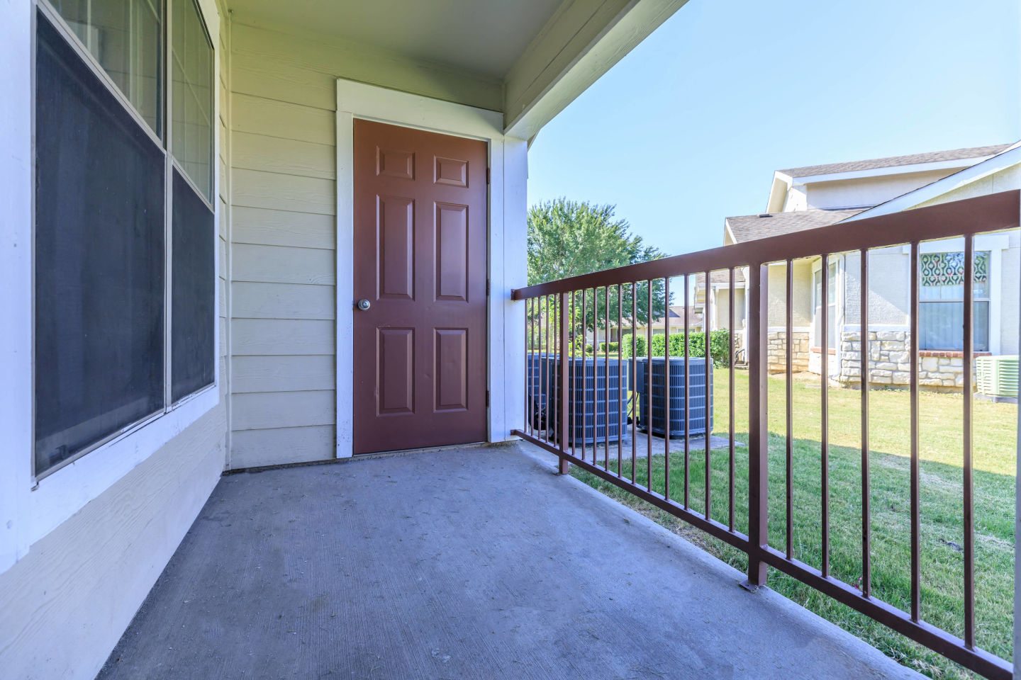 Artiga Apartment Homes Image 12