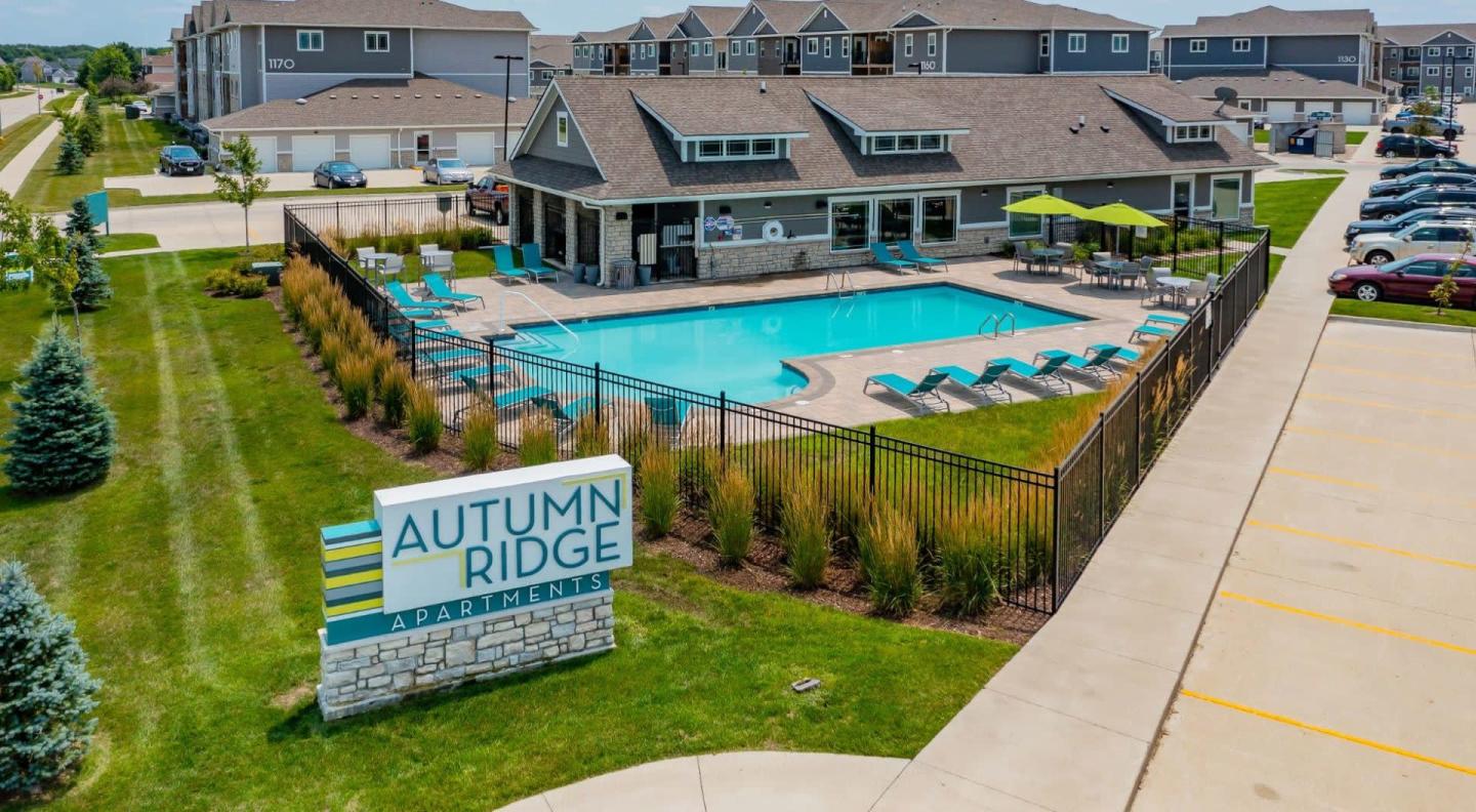 Autumn Ridge Image 1