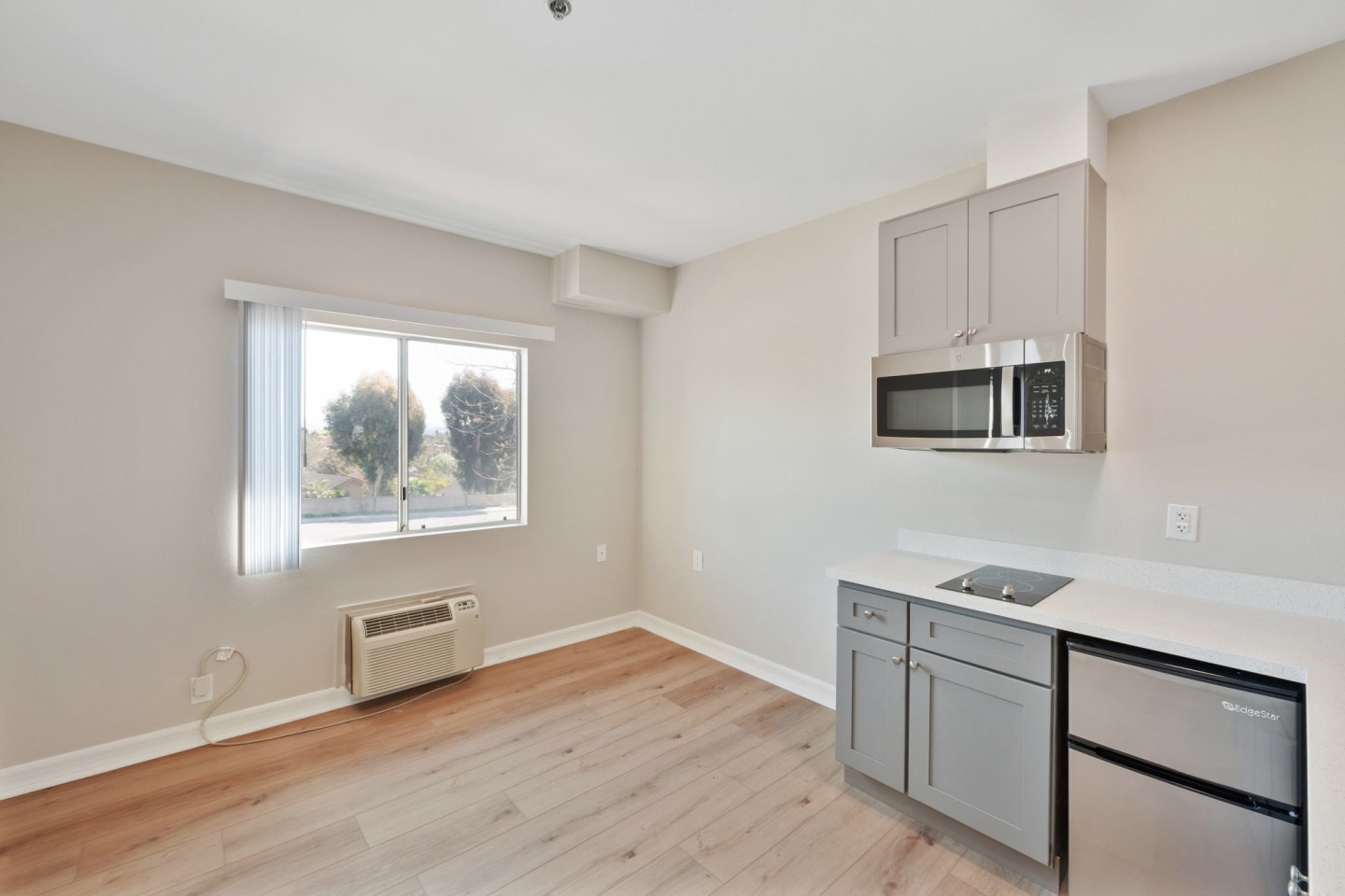 55+ Active Adult Apartment Homes - Azure Point at Encinitas Image 23