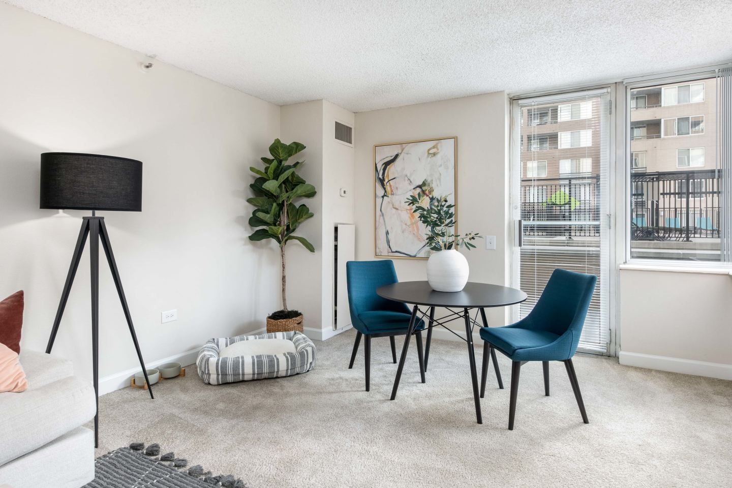 300 East Seventeenth Image 3