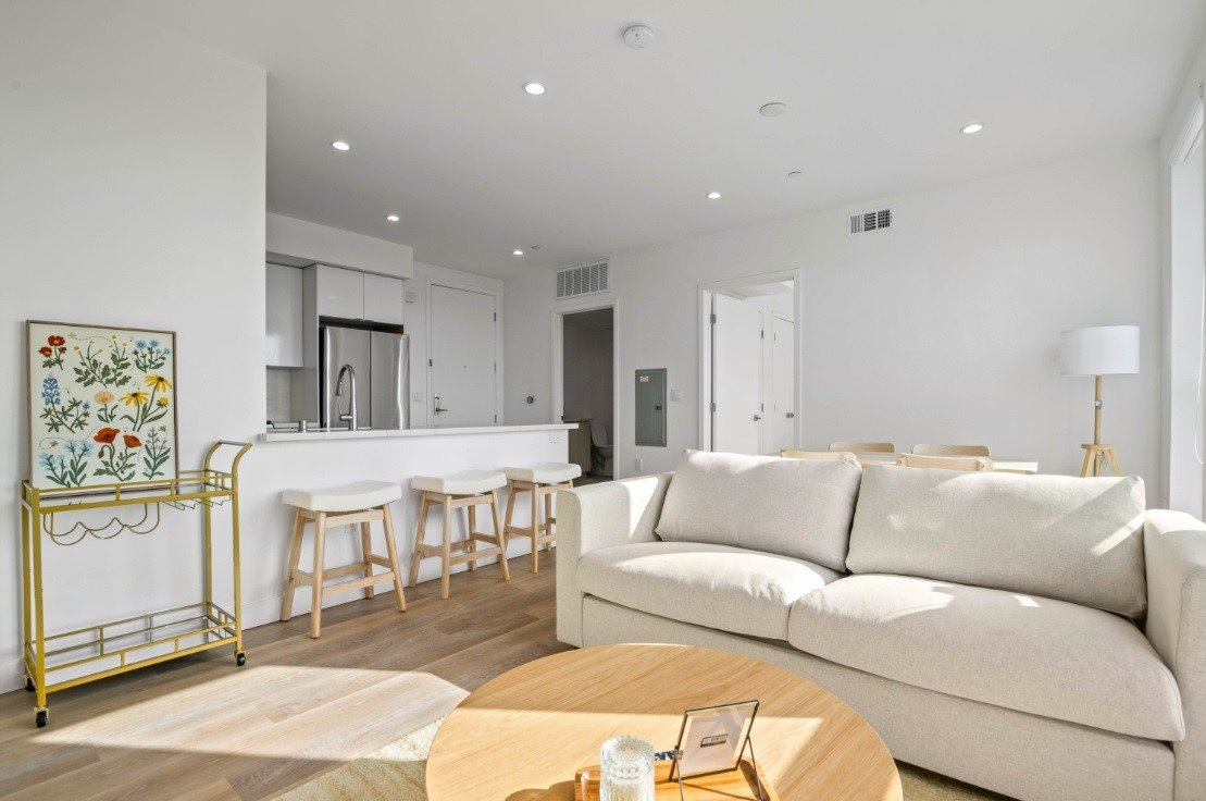 4804 Oakwood Image 10