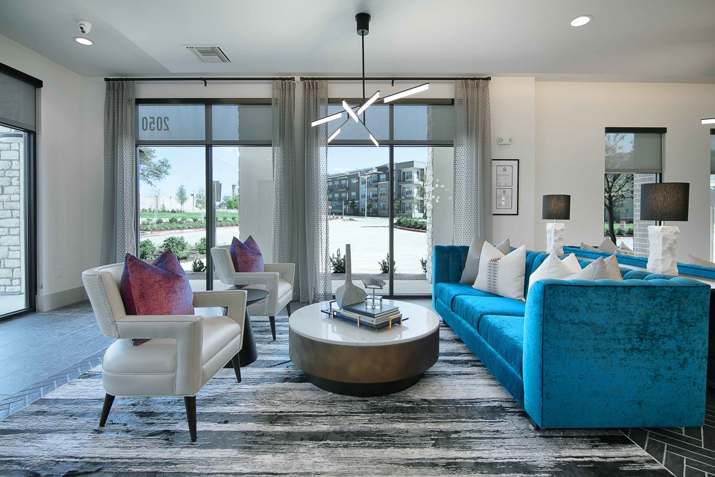 Sagemont Luxury Living Image 22