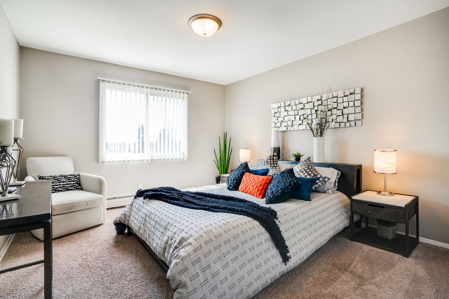 Concierge MN Apartments Image 30