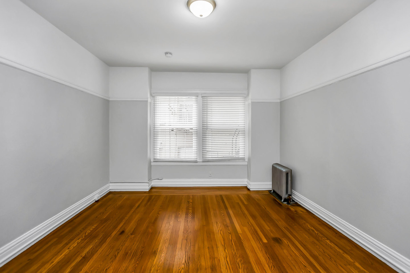 610 LEAVENWORTH Image 1