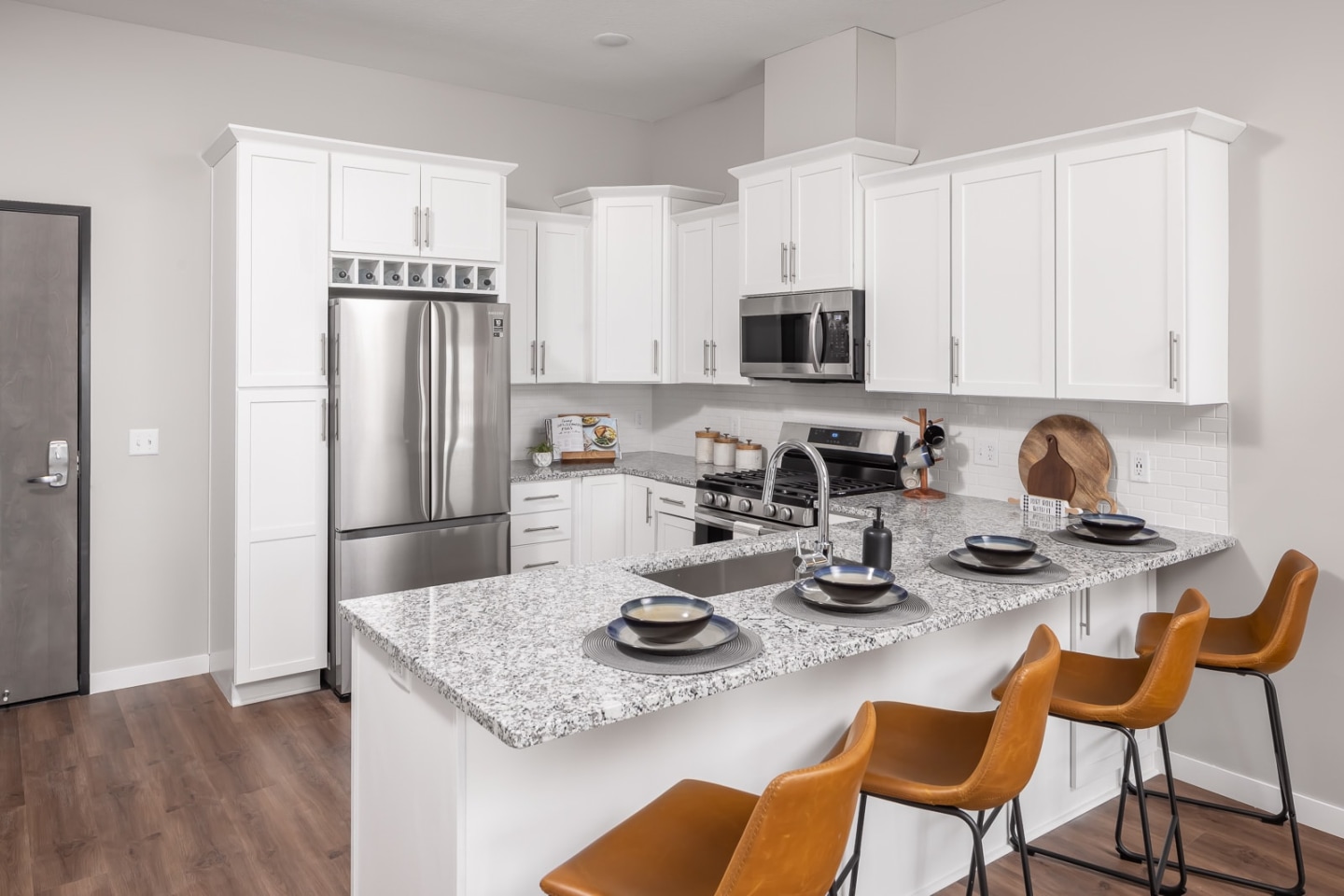 Lyra Apartments Image 3