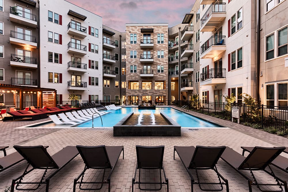 Cortland Las Colinas Image 20