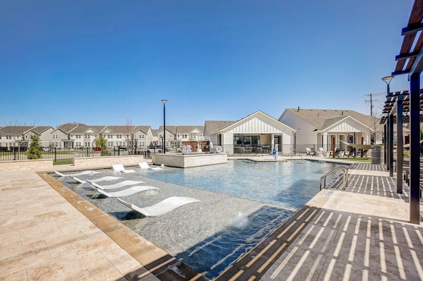 Carmel Villas Image 17