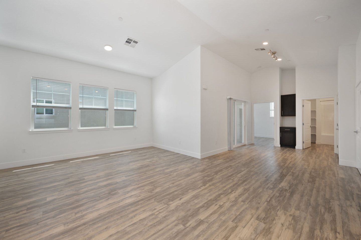 Vela Apartments Image 120