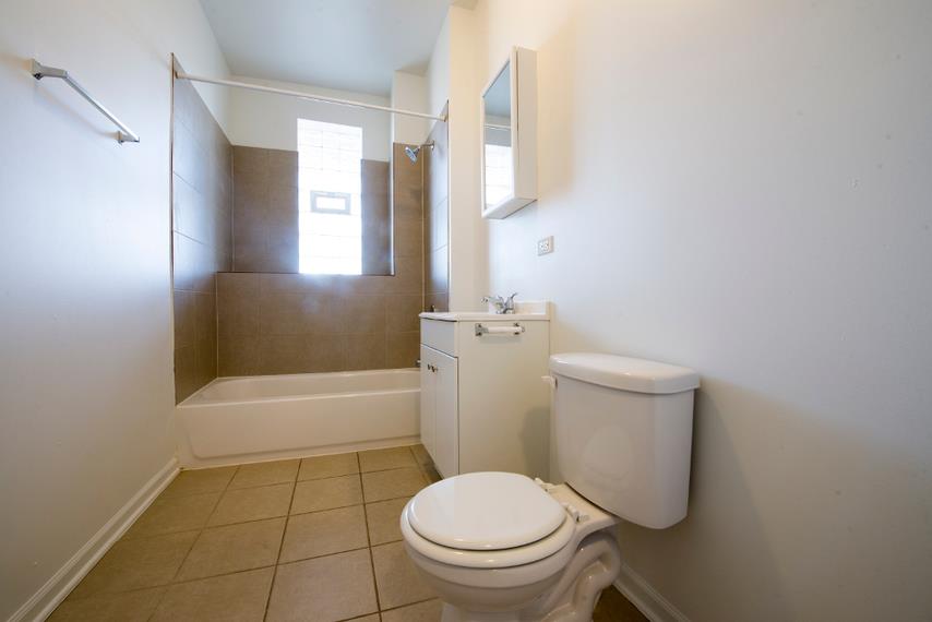 3454 W Lexington St Image 8