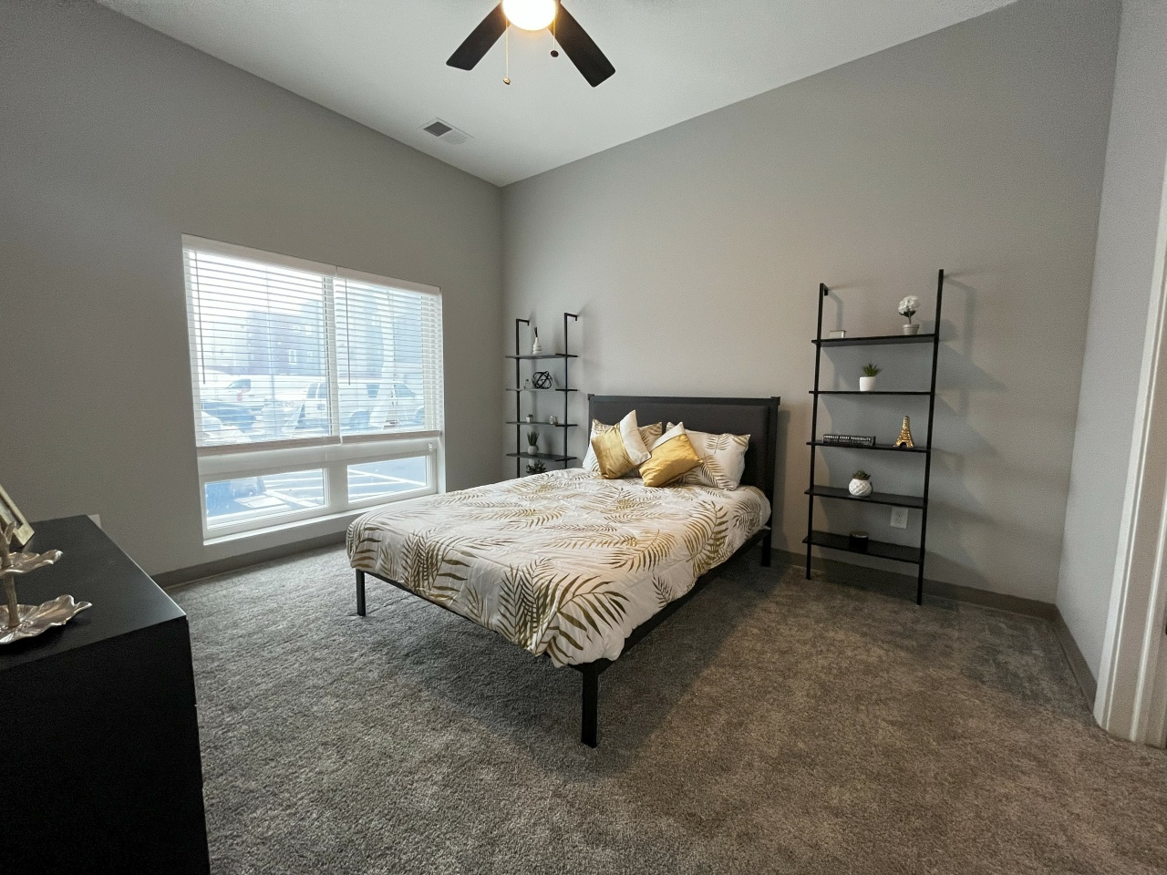 The Abbey Townhomes and Flats Image 12