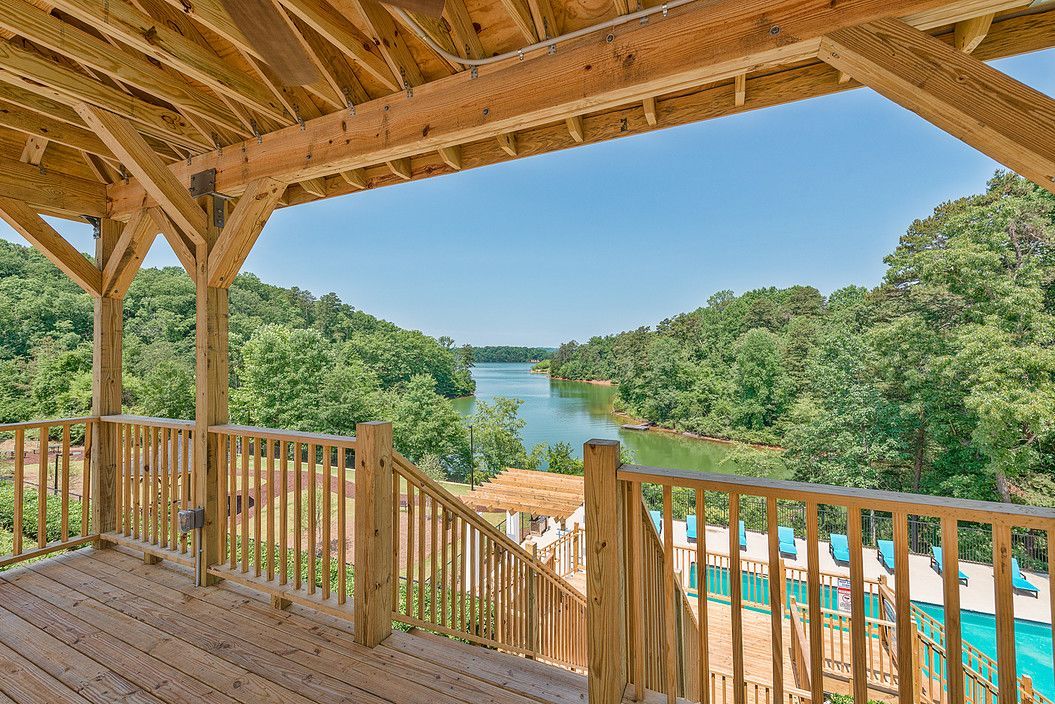 Edgewater on Lanier Image 22