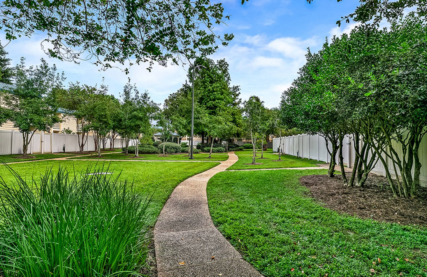 Parktowne Townhomes Image 36