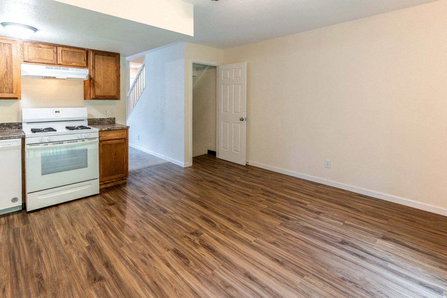 Arbor Pointe Townhomes Image 17