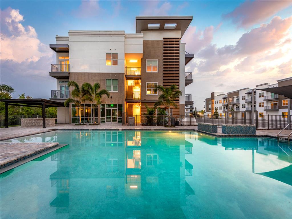 Icaria on Pinellas Image 44