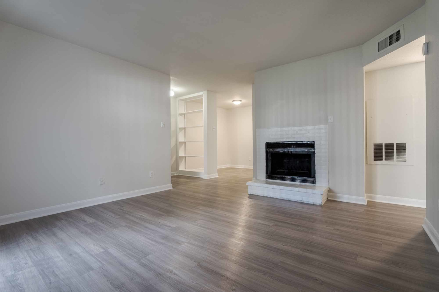 2400 Briarwest Apartments Image 10