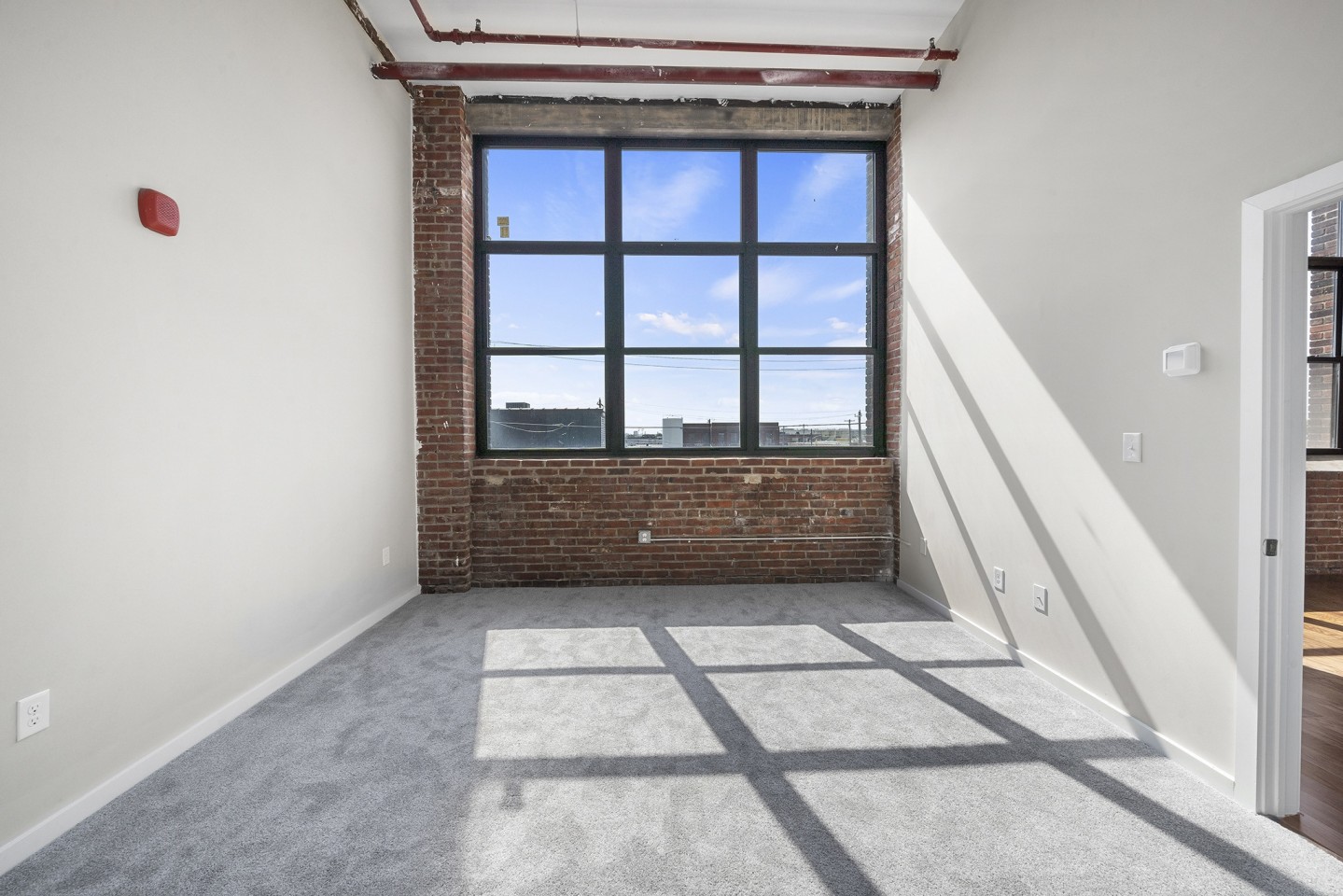 East Tioga Lofts Image 28