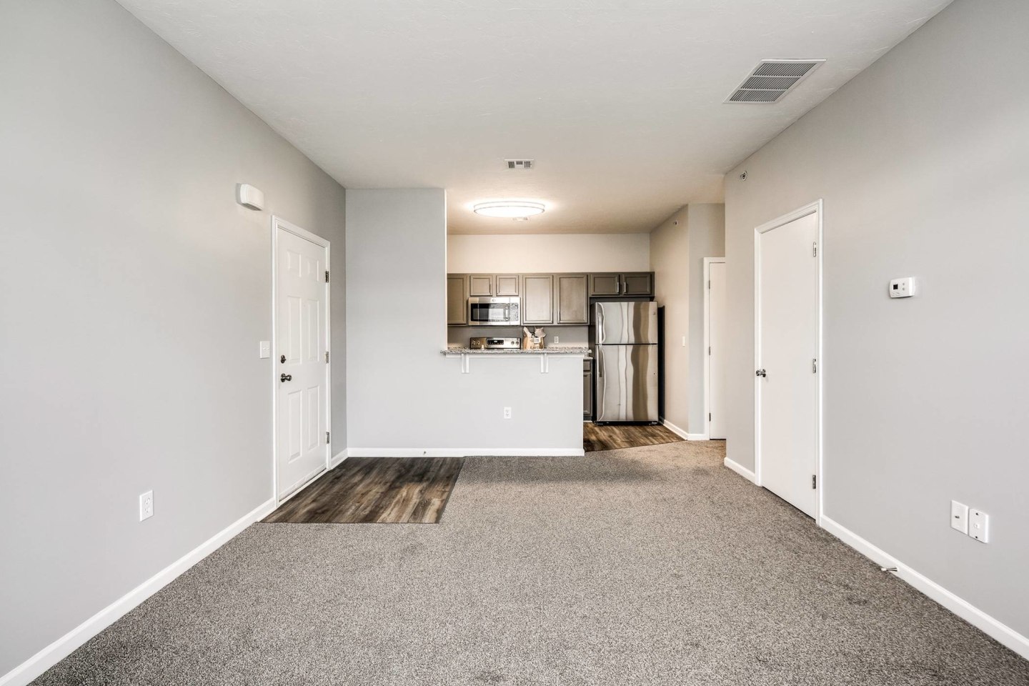 The Villas of Castleton Apartments Image 10