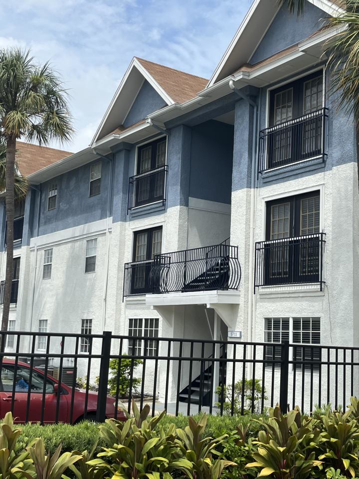 Captiva Club Apartments Image 17