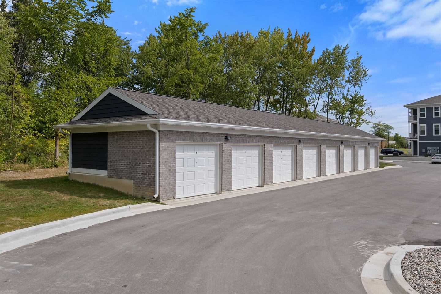 Shoreline Flats Image 47
