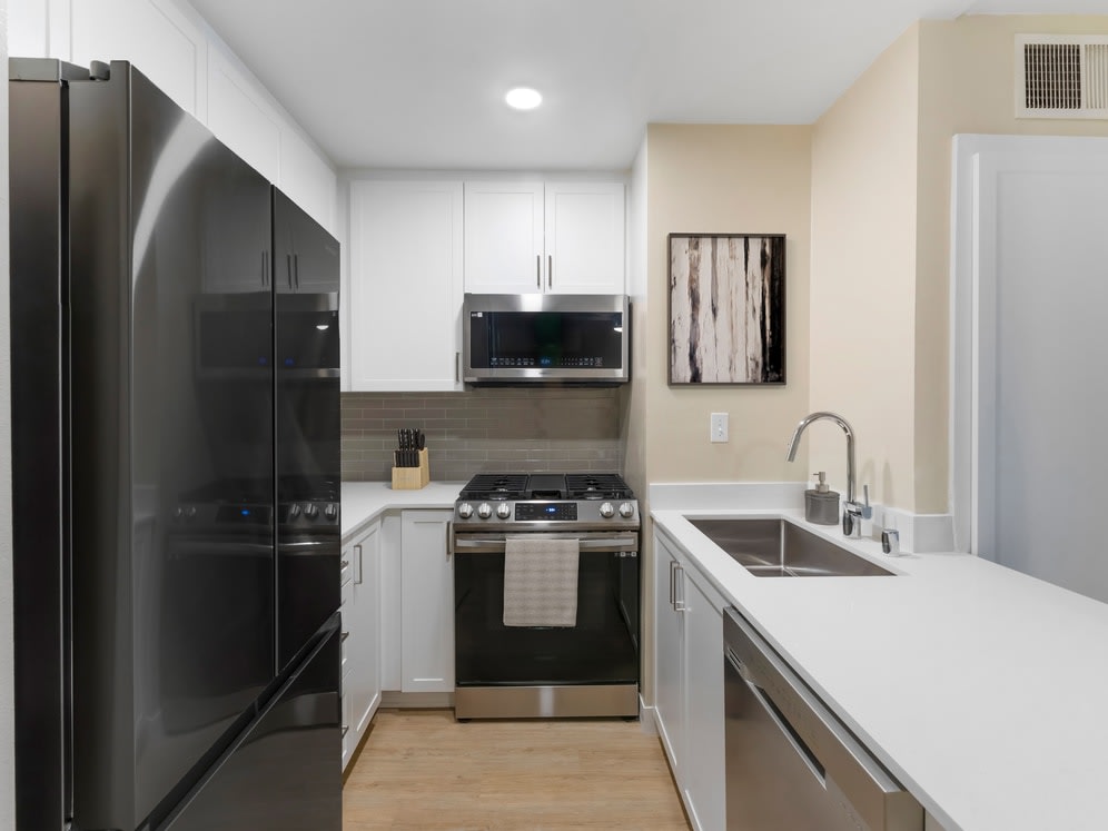 Avalon Burbank Image 9