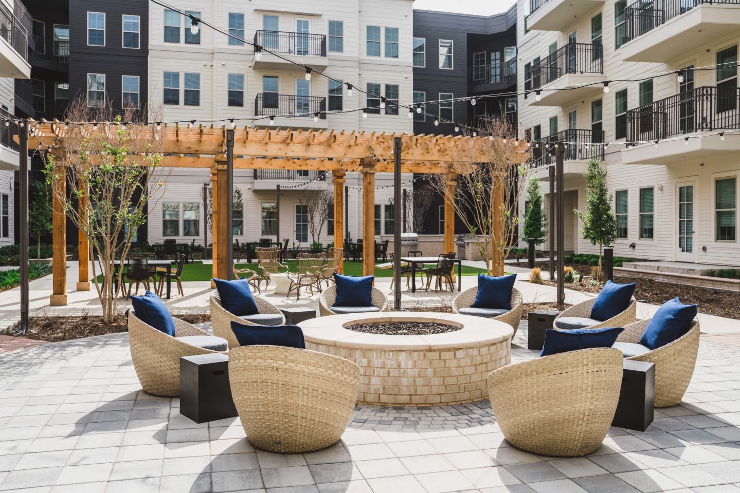 Modera Frisco Square Image 16
