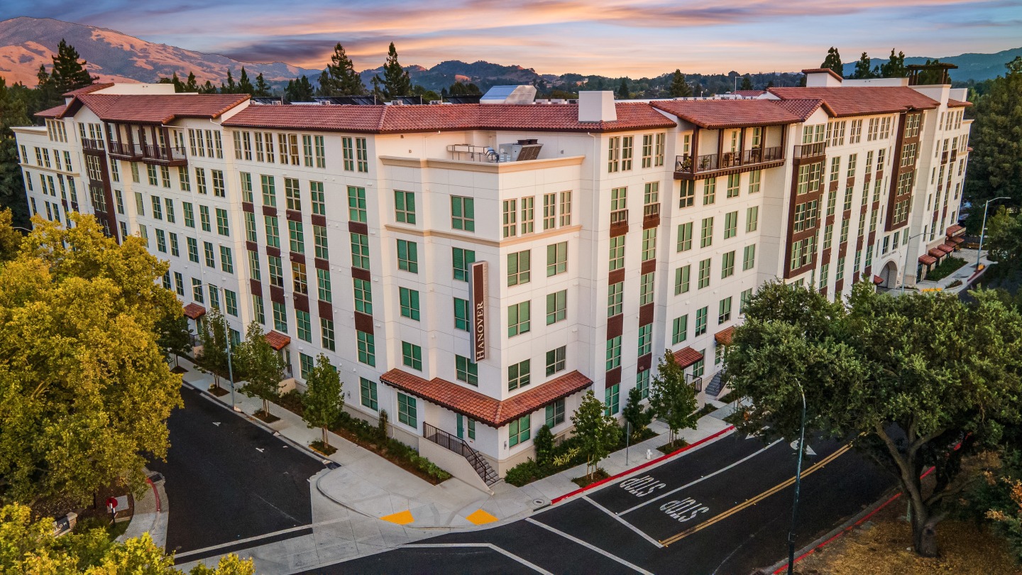 Hanover Walnut Creek Image 1
