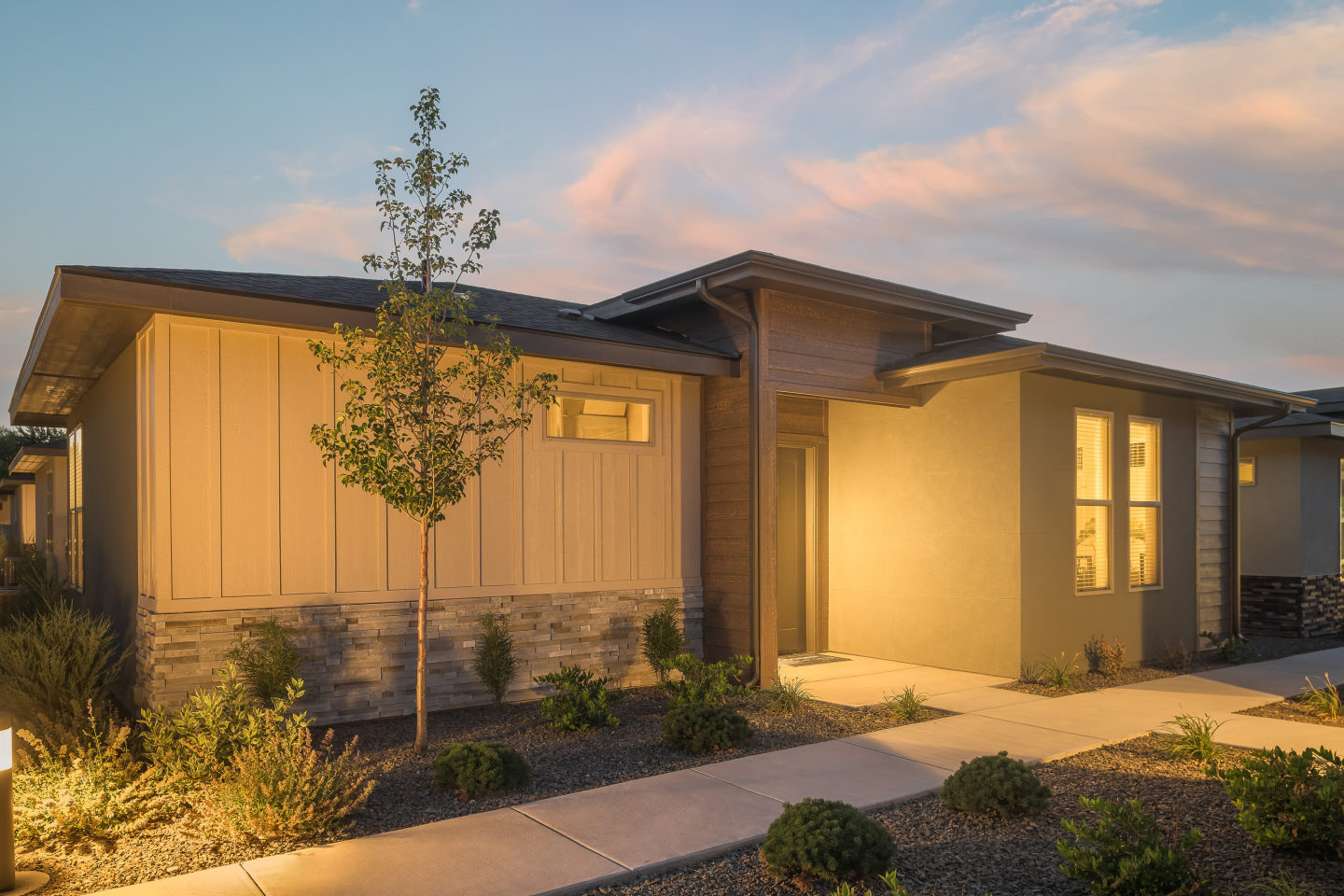 Modern Craftsman at Ten Mile Image 9