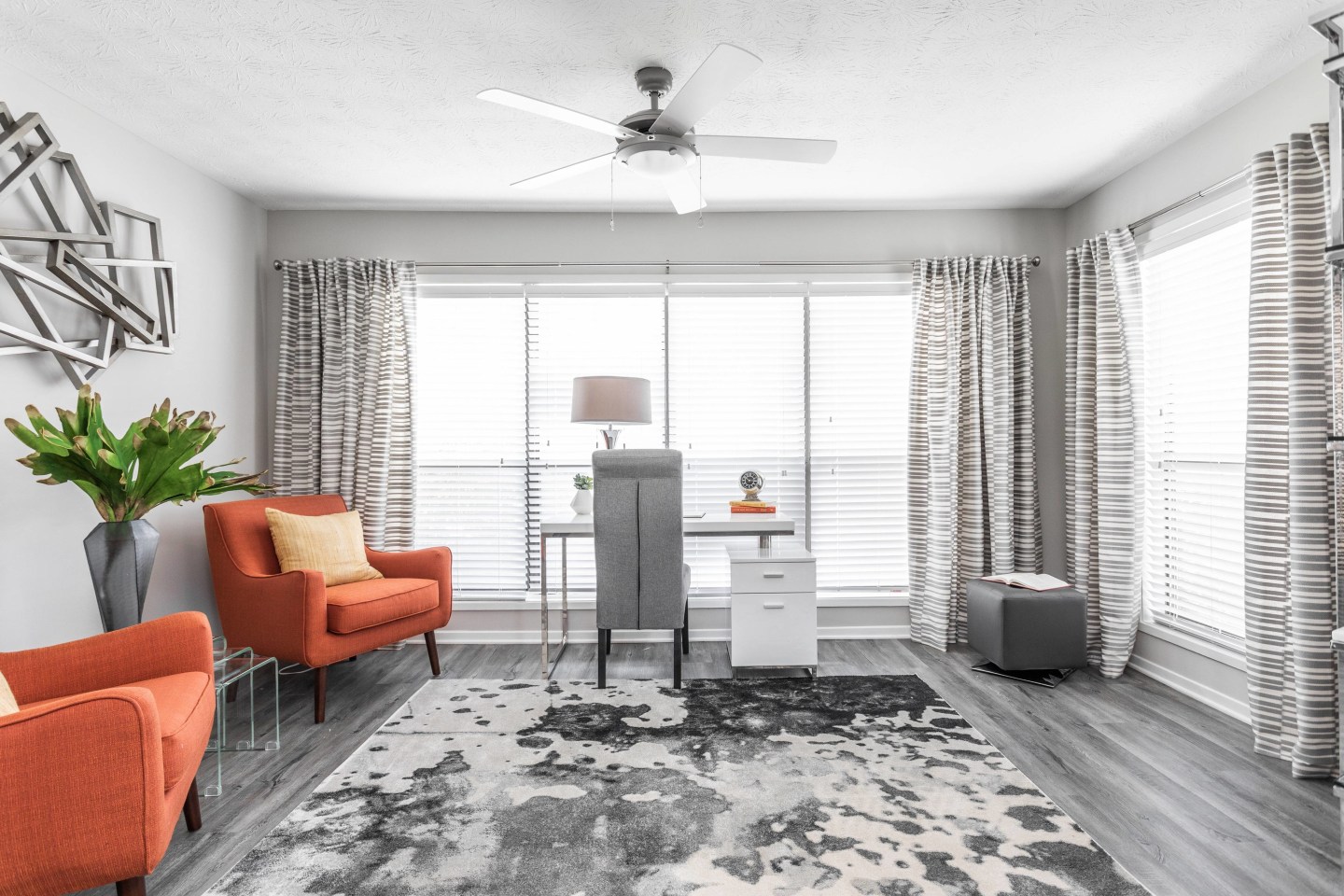 The Pointe at Canyon Ridge Apartments Image 3
