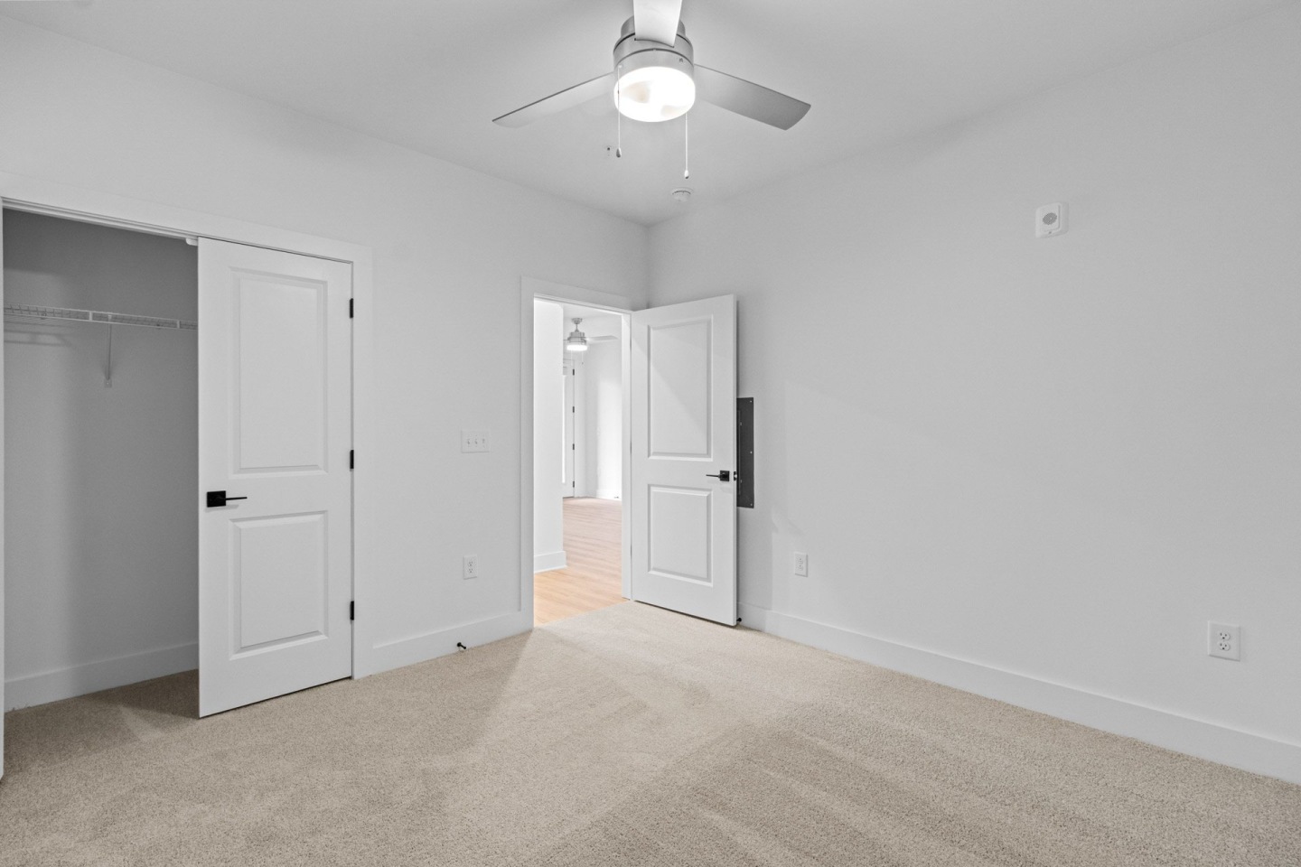 The Nixon Apartments Image 4
