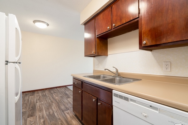 Boulder Court Apartments Image 13