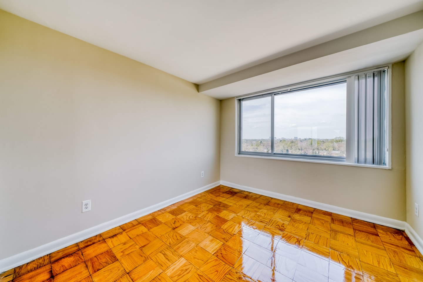 8600 Apartments Image 14