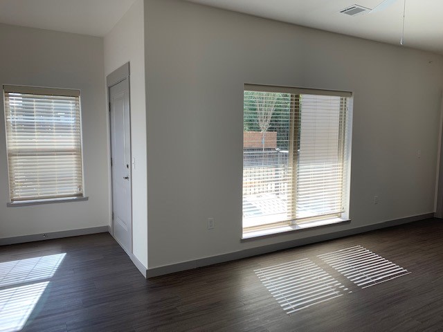 Backwater Cove Apartments Image 20