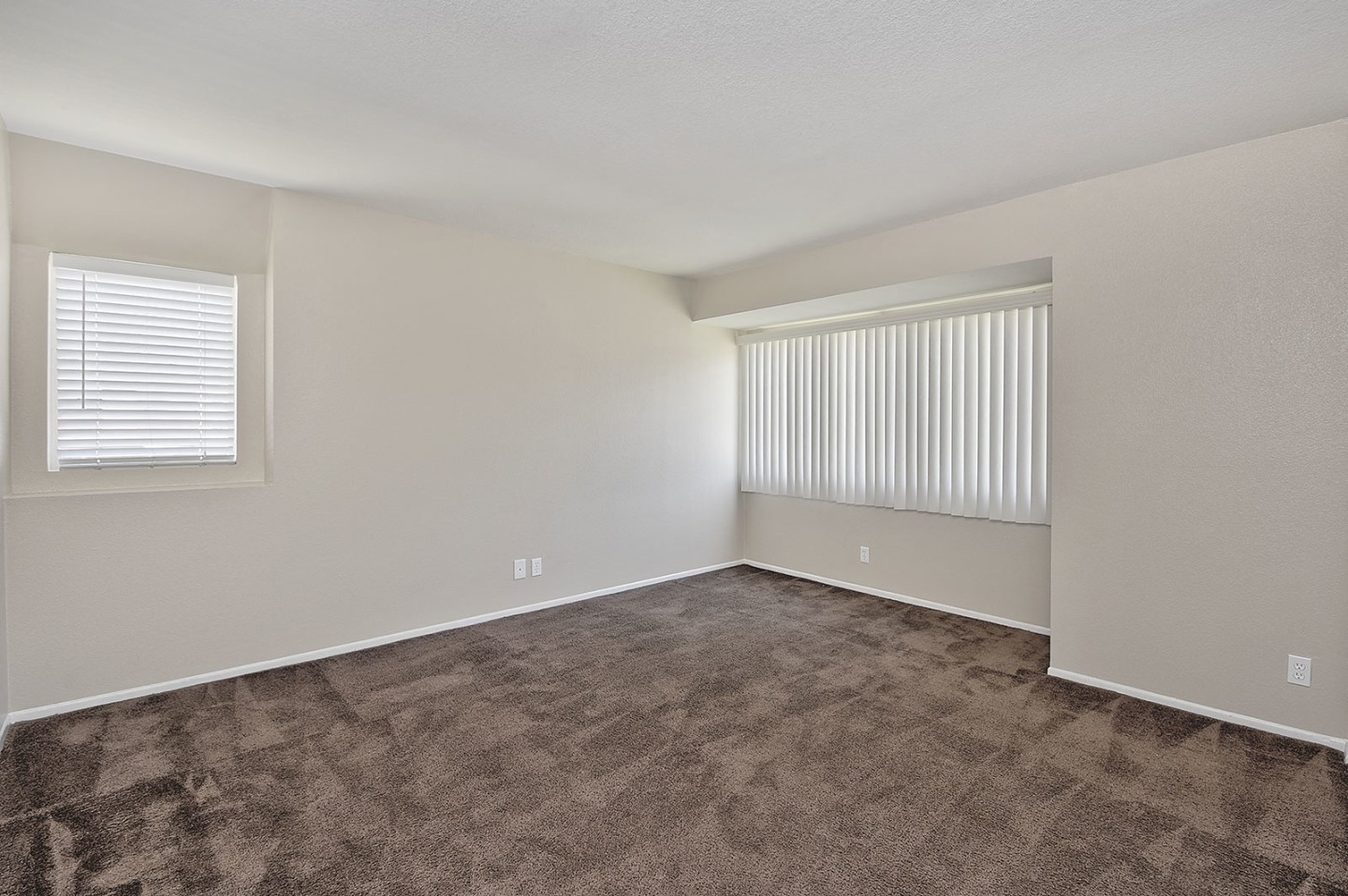 Woodside Village Apartments Image 2