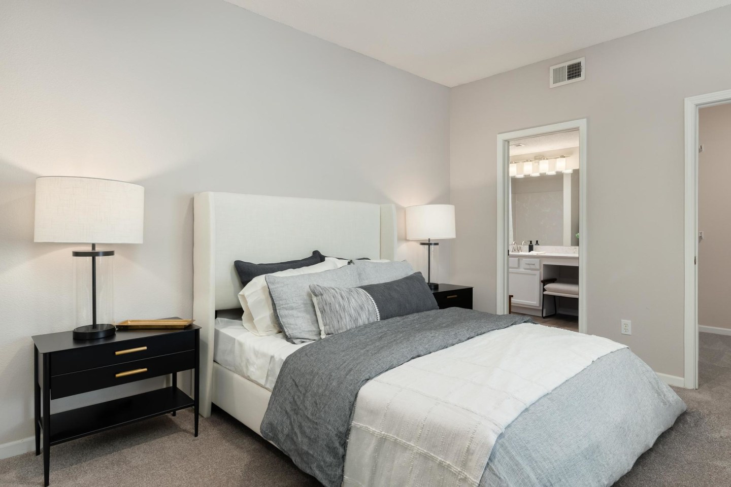 Jefferson Pointe Image 37