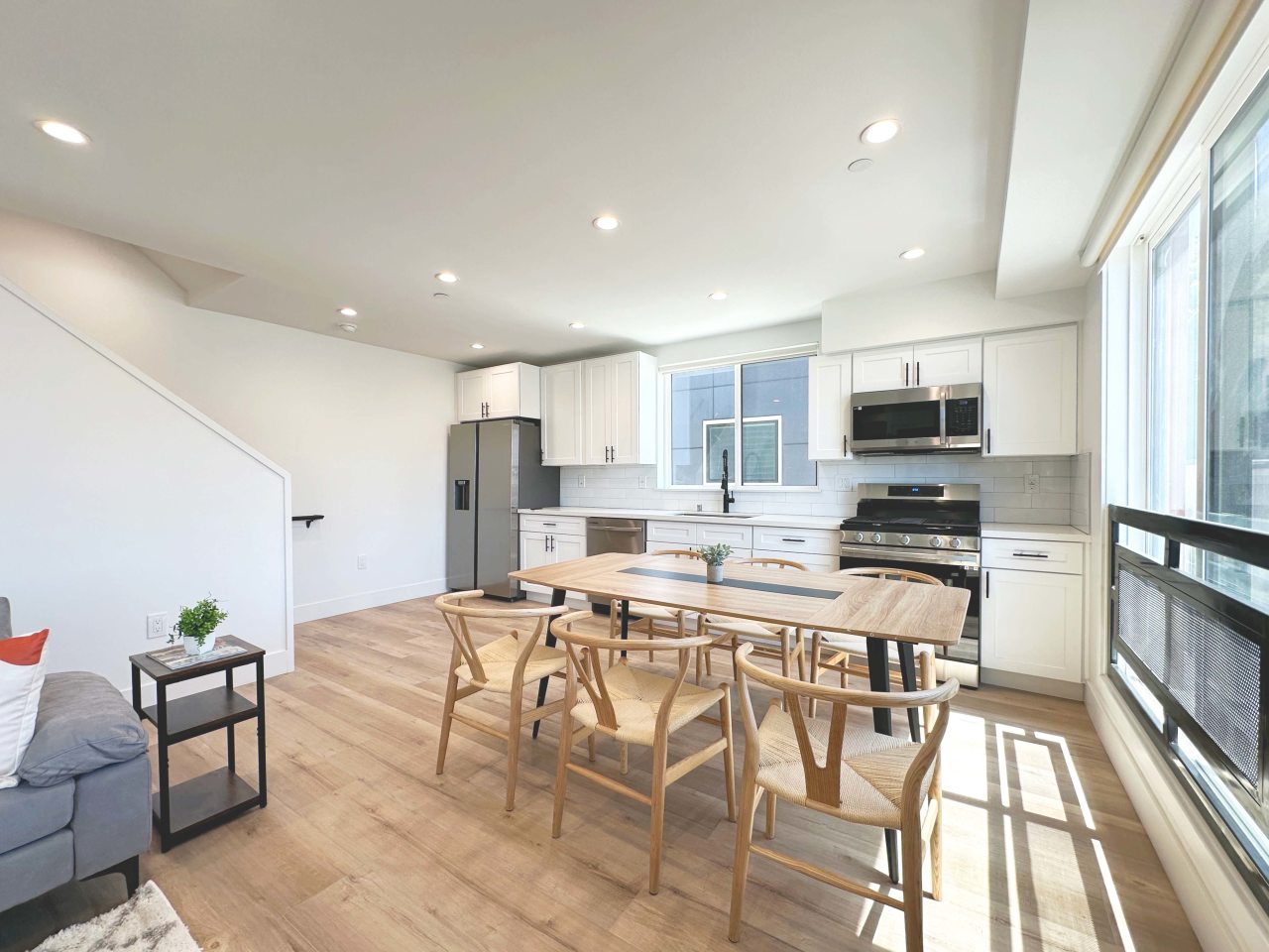2909 Kenwood Avenue - Co-Living Housing Image 5